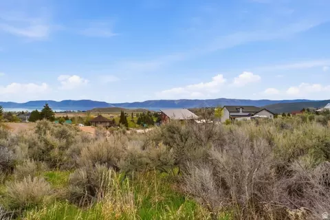 2660 S Duffer Dr #87, Garden City, UT 84028