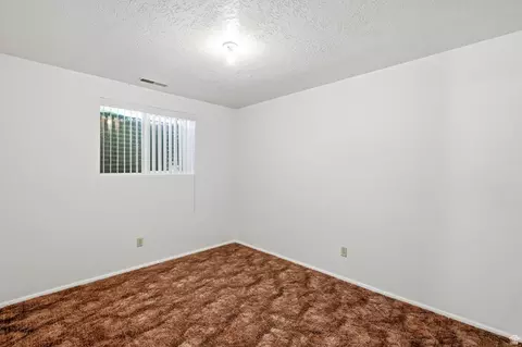 Bedroom - 1069 S Cedar Knolls Dr W, Cedar City, UT 84720 photo 6 of 10