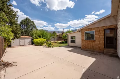 Exterior - 1069 S Cedar Knolls Dr W, Cedar City, UT 84720 photo 6 of 12
