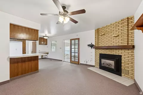 Living - 1069 S Cedar Knolls Dr W, Cedar City, UT 84720 photo 8 of 11