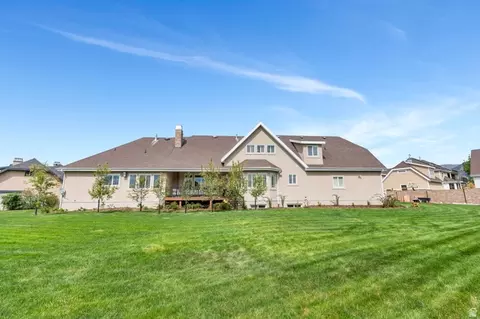 Exterior - 1355 W 1000 S, Mapleton, UT 84664 photo 5 of 9