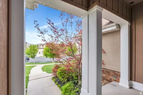 Exterior - 1355 W 1000 S, Mapleton, UT 84664 photo 1 of 9
