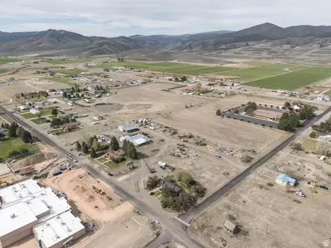 View/Area - 210 S 100 W, Circleville, UT 84723 photo 11 of 12
