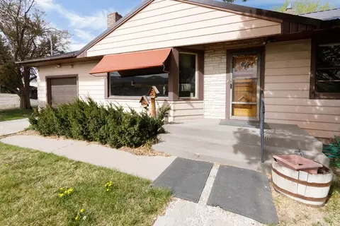 Exterior - 210 S 100 W, Circleville, UT 84723 photo 2 of 13