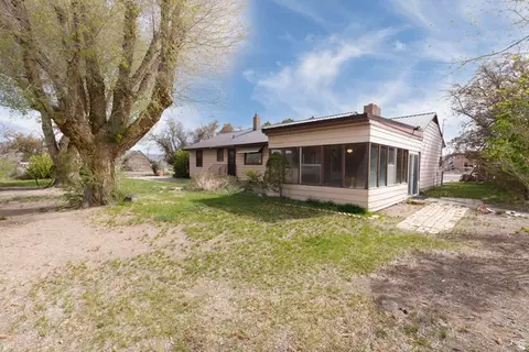 Exterior - 210 S 100 W, Circleville, UT 84723 photo 9 of 13