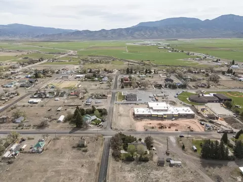 View/Area - 210 S 100 W, Circleville, UT 84723 photo 7 of 12