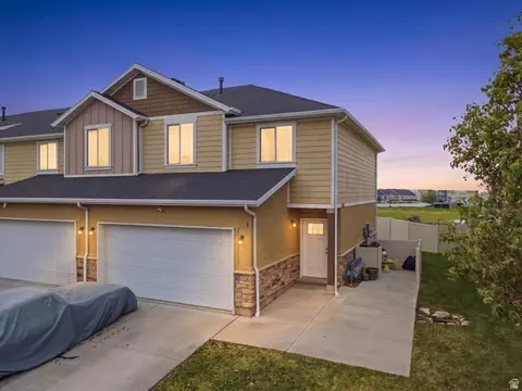 3445 Kenna Ln #1, West Haven, UT 84401