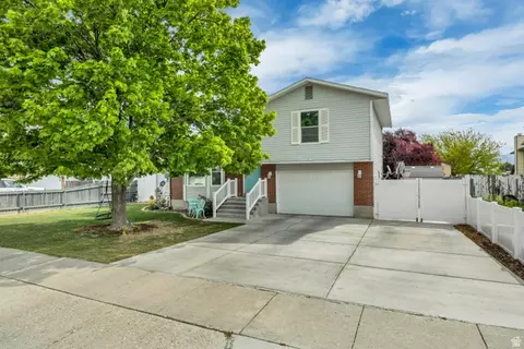 6621 S Cyclamen Dr W, West Jordan, UT 84084