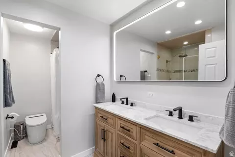Bath - 2340 E 5950 S, Ogden, UT 84403 photo 2 of 5