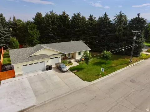 View/Area - 559 E 400 S, Preston, ID 83263 photo 2 of 3