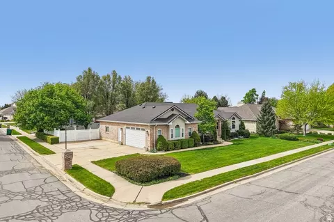 View/Area - 2764 E 25 S, Layton, UT 84040 photo 1 of 12