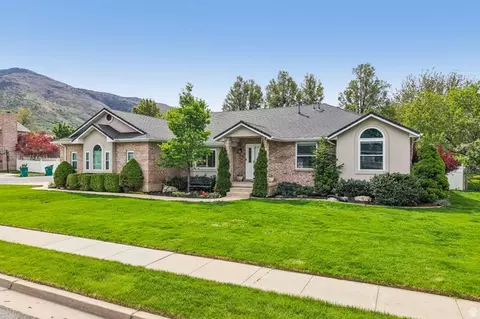 Exterior - 2764 E 25 S, Layton, UT 84040 photo 3 of 10