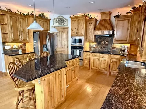 Kitchen - 596 E 4190 N #5, Provo, UT 84604 photo 2 of 6