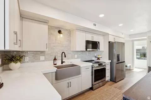 Kitchen - 41 E 200 N #6, Bountiful, UT 84010 photo 1 of 3