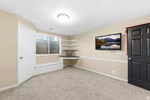 5 Quietwood Ln, Sandy, UT 84092
