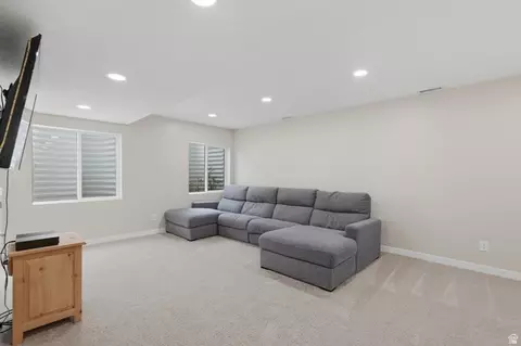 Living - 534 S 1350 W, Syracuse, UT 84075 photo 2 of 2