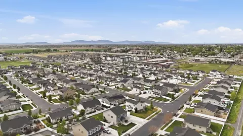 View/Area - 534 S 1350 W, Syracuse, UT 84075 photo 2 of 2