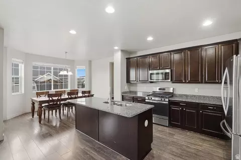 Kitchen - 534 S 1350 W, Syracuse, UT 84075 photo 1 of 1