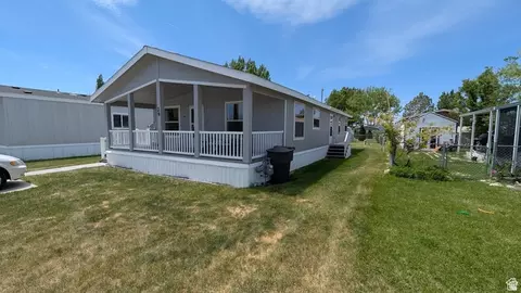 900 W Main St #29, Tremonton, UT 84337