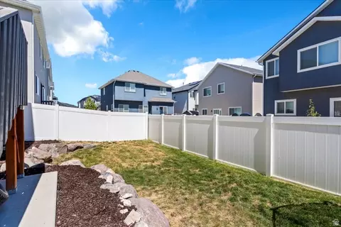 Exterior - 7168 N Silver Spring Way E, Eagle Mountain, UT 84005 photo 6 of 9