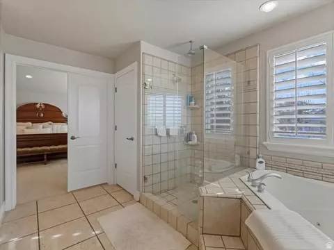 Bath - 1074 E Black Forest Dr S, Sandy, UT 84094 photo 3 of 6
