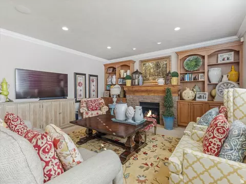 Living - 1074 E Black Forest Dr S, Sandy, UT 84094 photo 2 of 7