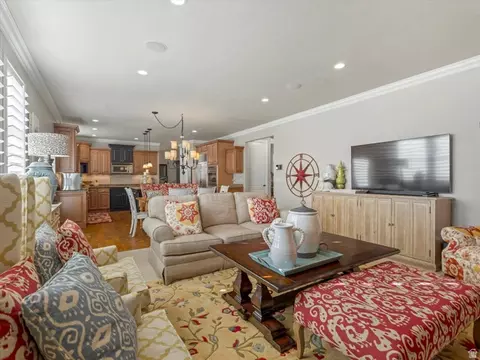 Living - 1074 E Black Forest Dr S, Sandy, UT 84094 photo 3 of 7