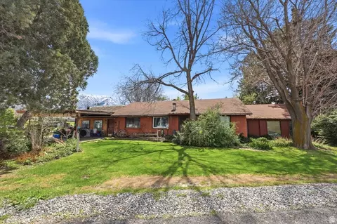 793 W Salem Canal Rd S, Salem, UT 84653
