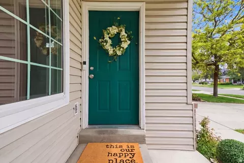 Entry Way - 178 E Freedom Ln S, Ogden, UT 84401 photo 1 of 2