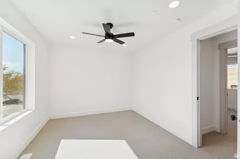 Bedroom - 252 N Main St, Bountiful, UT 84010 photo 8 of 8