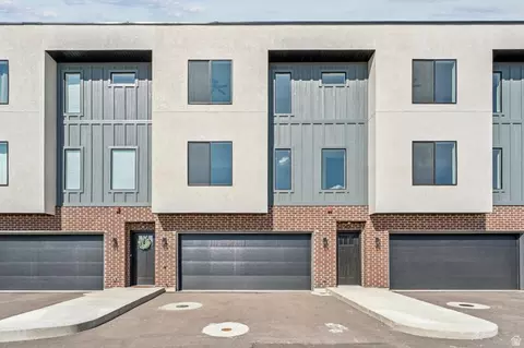 Exterior - 252 N Main St, Bountiful, UT 84010 photo 6 of 6
