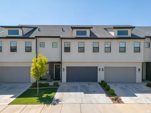 2600 N Ocotillo Way #40, Santa Clara, UT 84765