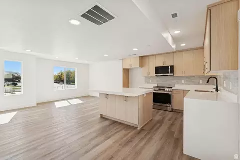 Other - 256 N Main St, Bountiful, UT 84010 photo 2 of 6