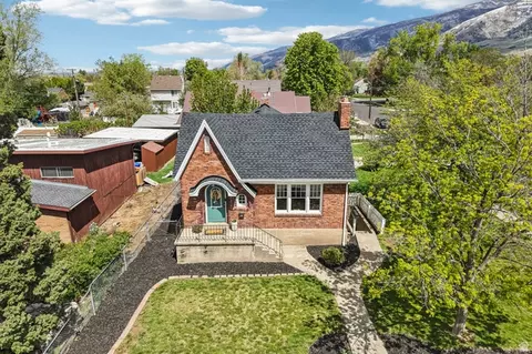 Exterior - 195 E 100 N, Bountiful, UT 84010 photo 6 of 8