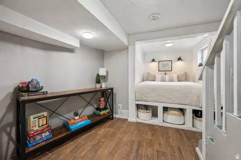 Bedroom - 195 E 100 N, Bountiful, UT 84010 photo 4 of 5