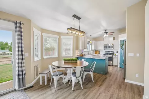 Dining - 2464 E Autumn Dr, Eagle Mountain, UT 84005 photo 3 of 3