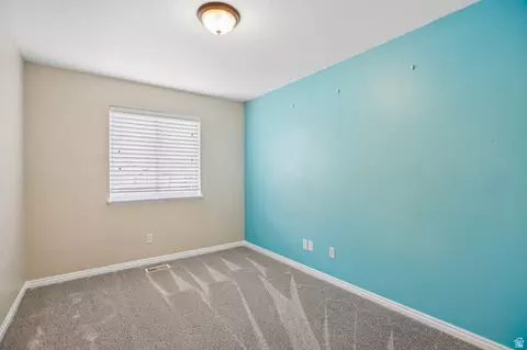 Bedroom - 2464 E Autumn Dr, Eagle Mountain, UT 84005 photo 4 of 8
