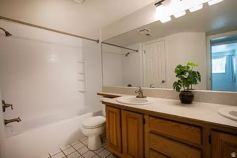 Bath - 650 S Main #6103, Bountiful, UT 84010 photo 1 of 2