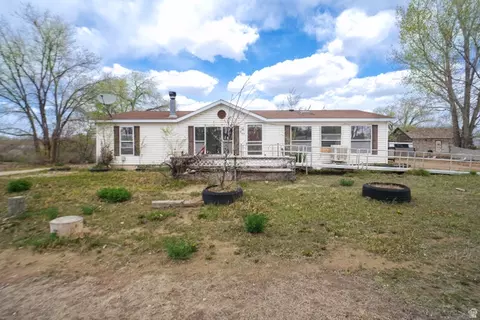 265 E 100 N, Myton, UT 84052