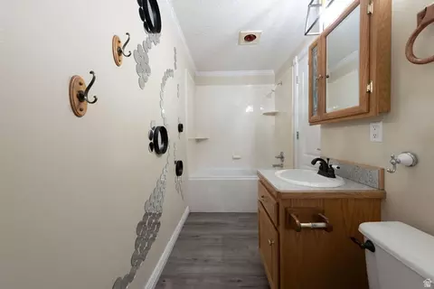 Bath - 875 E 1300 N, Mapleton, UT 84664 photo 7 of 8