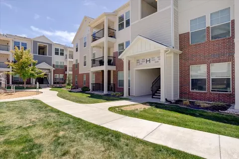 512 N 360 W #H303, Vineyard, UT 84059