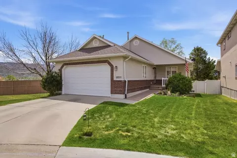 12371 S Parkstone Ct E, Draper, UT 84020