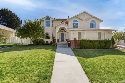 902 N 200 W, American Fork, UT 84003
