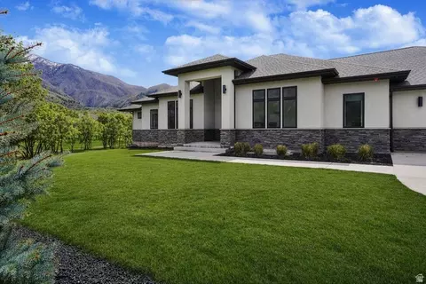 755 S Oak Dr, Woodland Hills, UT 84653