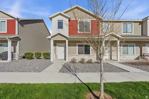 Exterior - 376 S 1580 E, Hyrum, UT 84319 photo 2 of 3