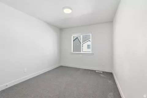 Bedroom - 376 S 1580 E, Hyrum, UT 84319 photo 3 of 6