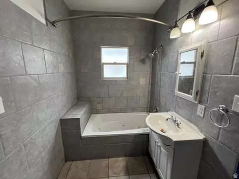 Bath - 3124 S Porter Ave E, Ogden, UT 84403 photo 1 of 3