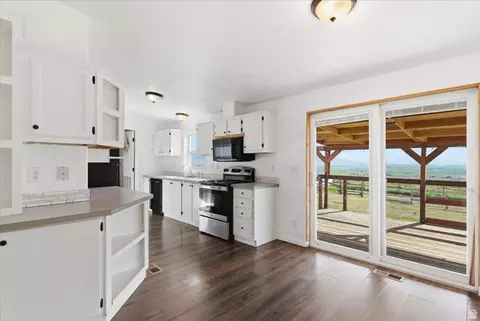 11000 N Wallace Ln, Tremonton, UT 84337
