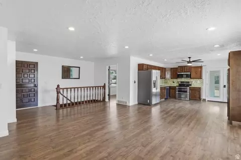 Living - 748 E Silver Sage Dr, Sandy, UT 84094 photo 1 of 4