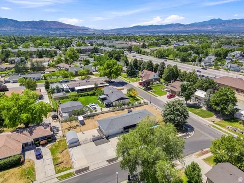 View/Area - 748 E Silver Sage Dr, Sandy, UT 84094 photo 1 of 7